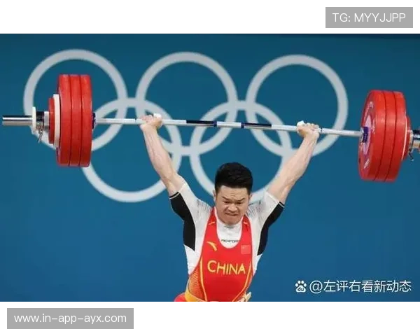 世界举重大赛三项全破纪录，选手成传奇